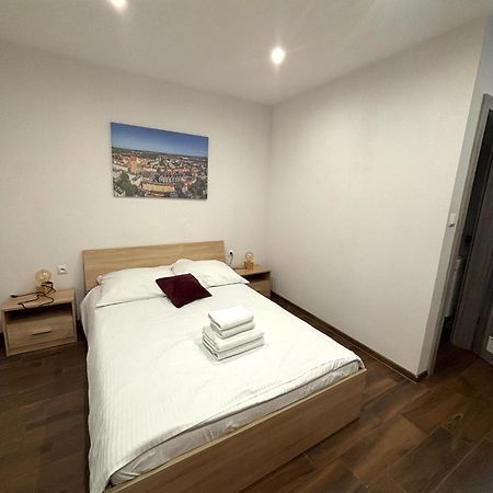 Apartament Residence Ныса Экстерьер фото